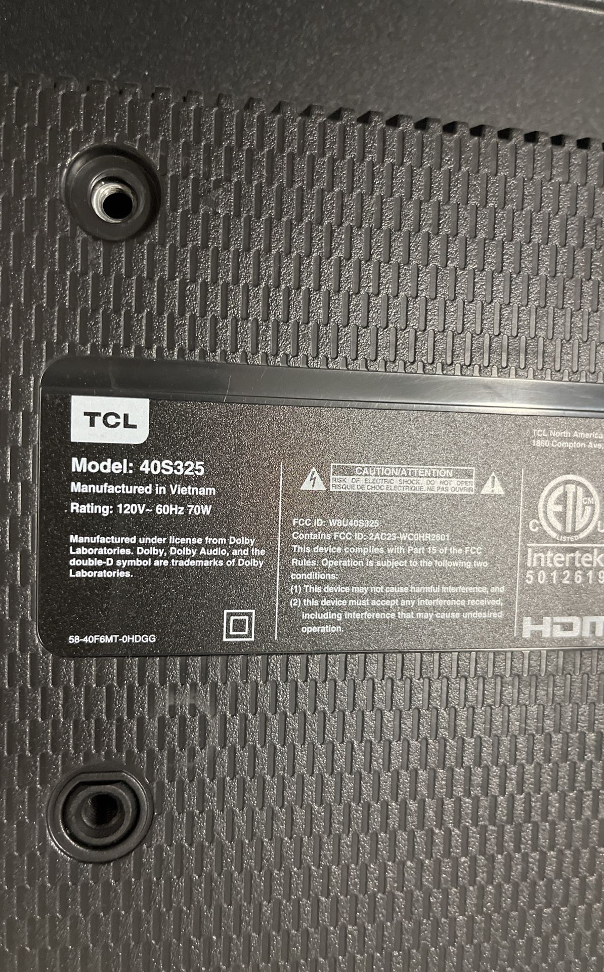 TCL 40-inch 1080p Smart LED Roku TV - 40S325 And Wallmount