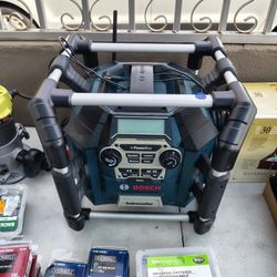 Bosch Radio $100