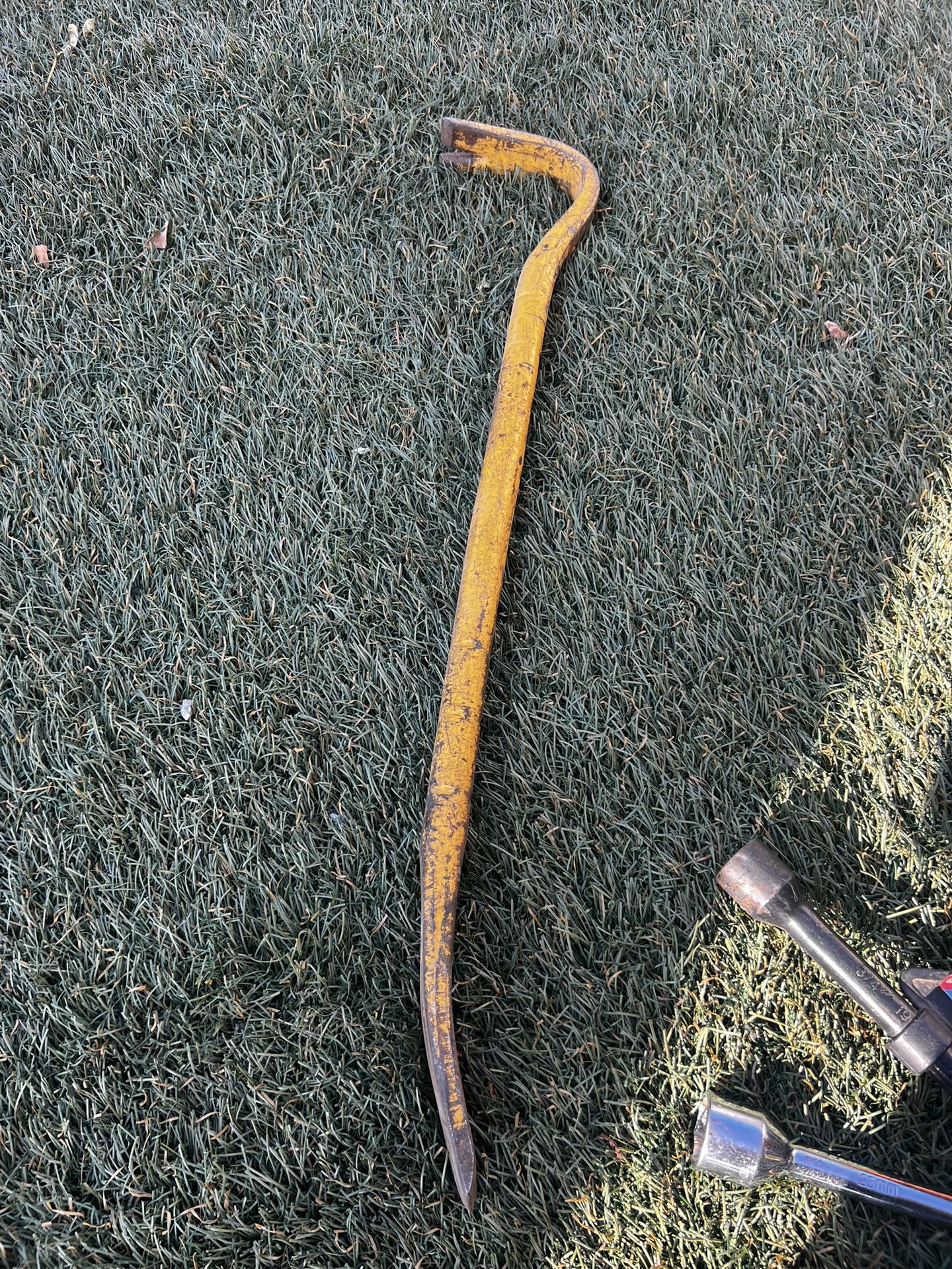 FatMax Wrecking Bar, 14" Long pry bar