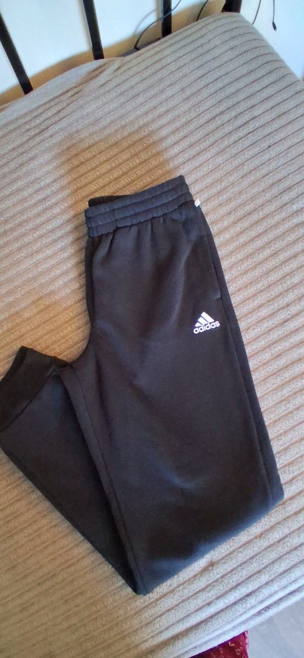 KIDS ADIDAS PANTS XL