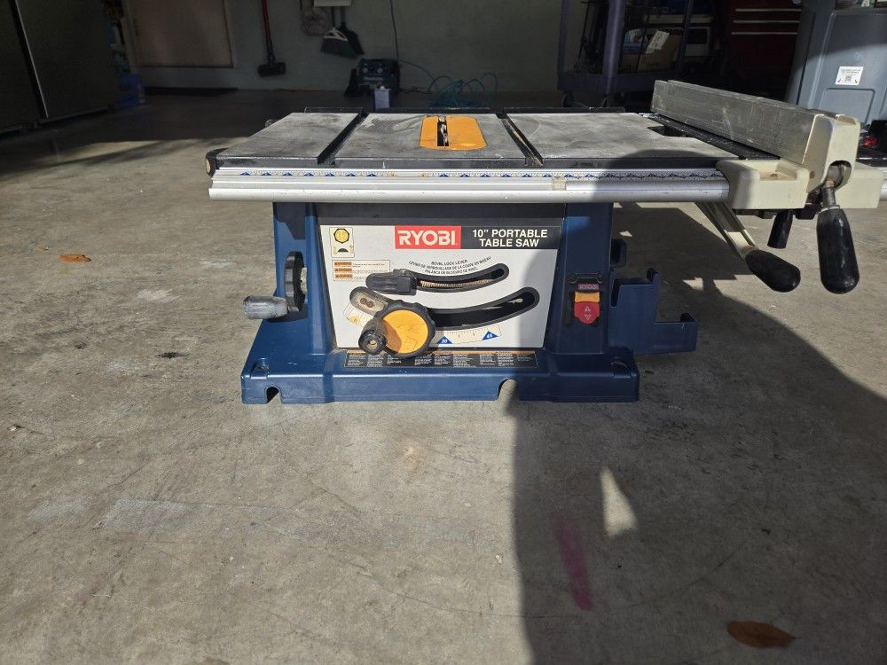 Ryobi 10" Portable Table Saw