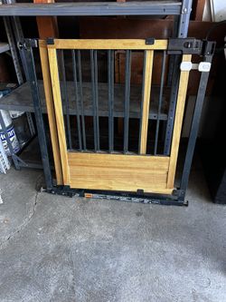 Gate