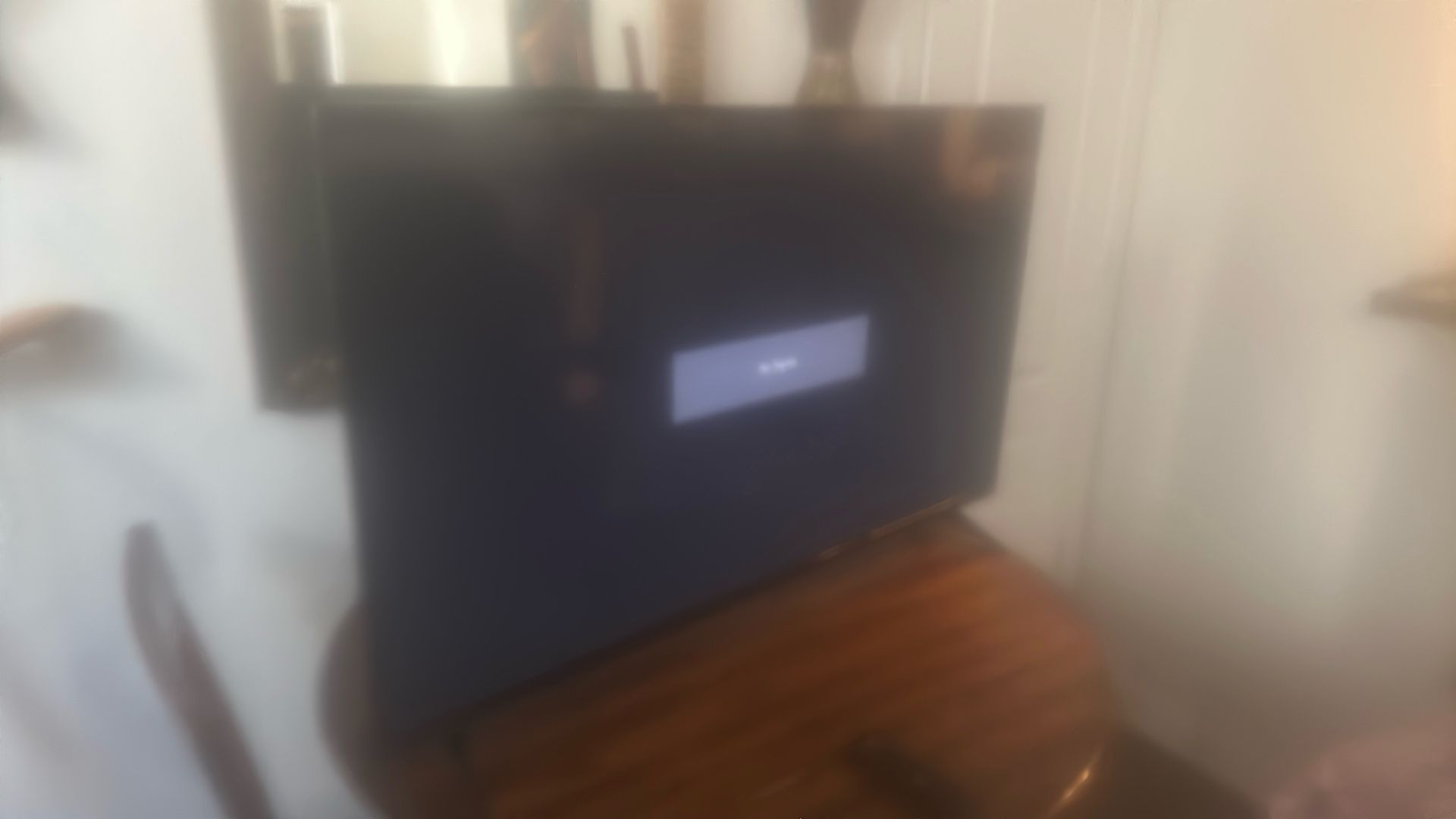 Vizio 48 inch flatscreen TV no scratches excellent condition with remote