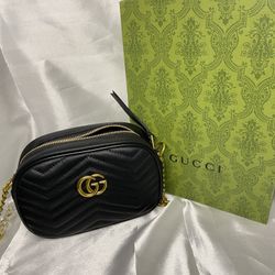 Shoulder Bag / Purse /bag / GG Bag/Gg Logo 