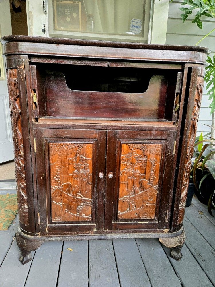 Antique Chinese Liquor Cabinet