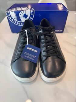 Men’s shoes
