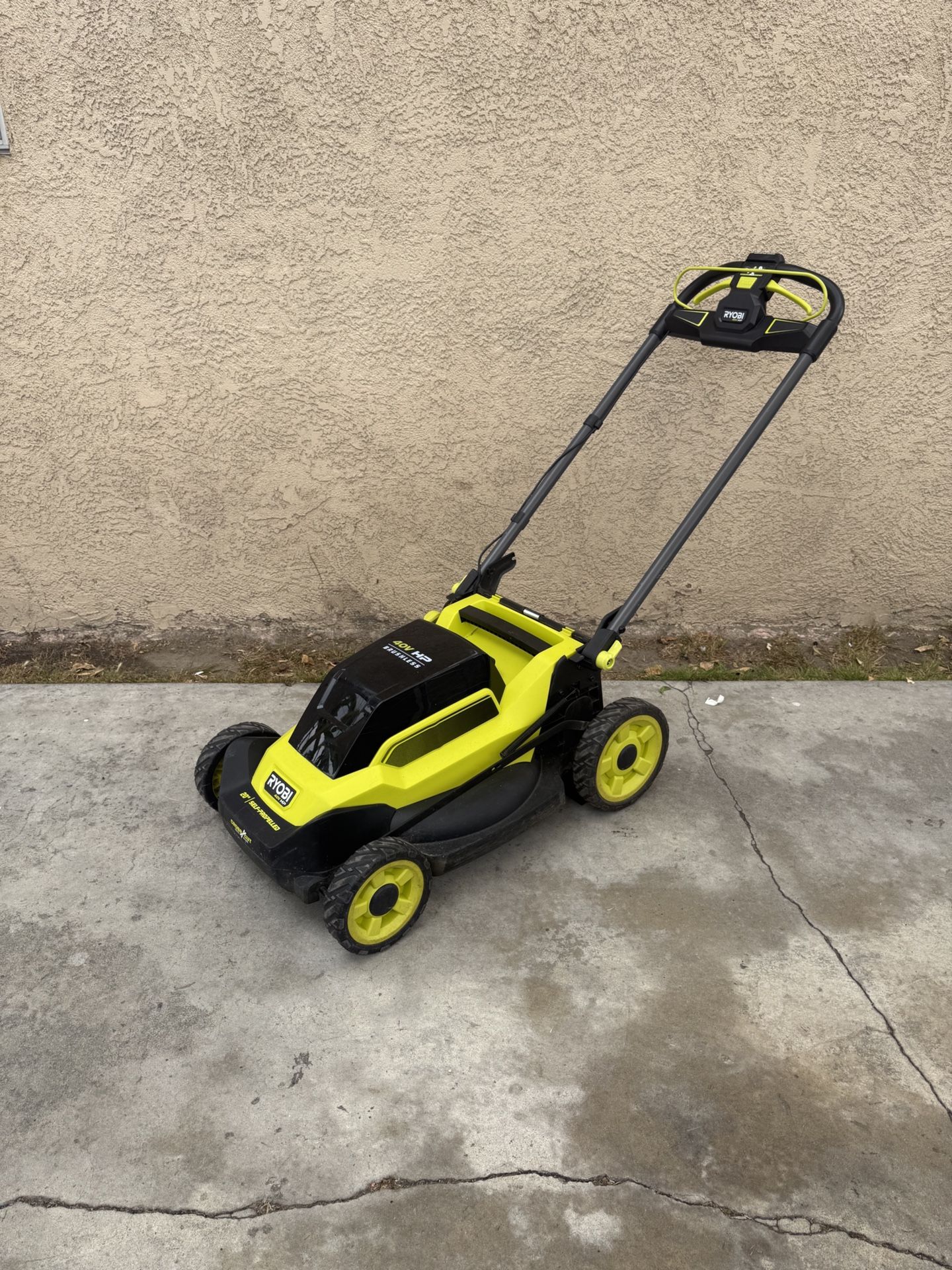 **Non Working** **SEE DESCRIPTION** RYOBI 40V HP Brushless 20 in. Cordless Electric Battery Walk Behind Self-Propelled Lawn Mower (Tool Only)
