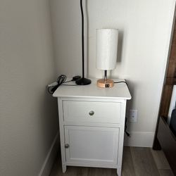 One Nightstand