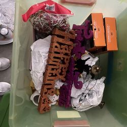 “Mystery” Home decor Bins