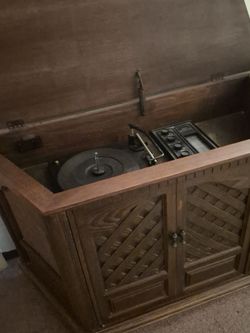 Vintage console record/stero