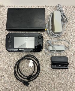 Nintendo Wii U Bundle – Console, GamePad, Dock & Cables