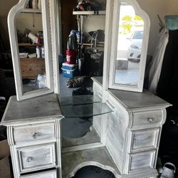 Vanity With Mirror 
