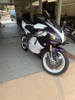 1999 Yamaha r1 motorcycle