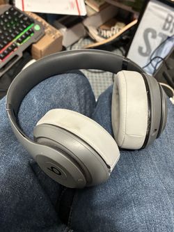 Beats by Dre Studio 3 Headphones