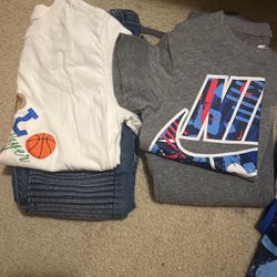 Boys Lot Of Clothes 
