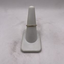 14kt Gold Engagement Style Band w/ Dia Chips