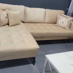 NEW SECTIONAL BEIGE VELVET 115x60