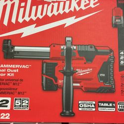 Milwaukee Dust Extractor 