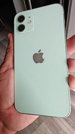 iPhone 12 Unlocked Read description