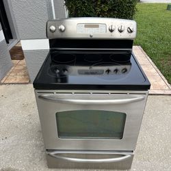 GE Electric Oven