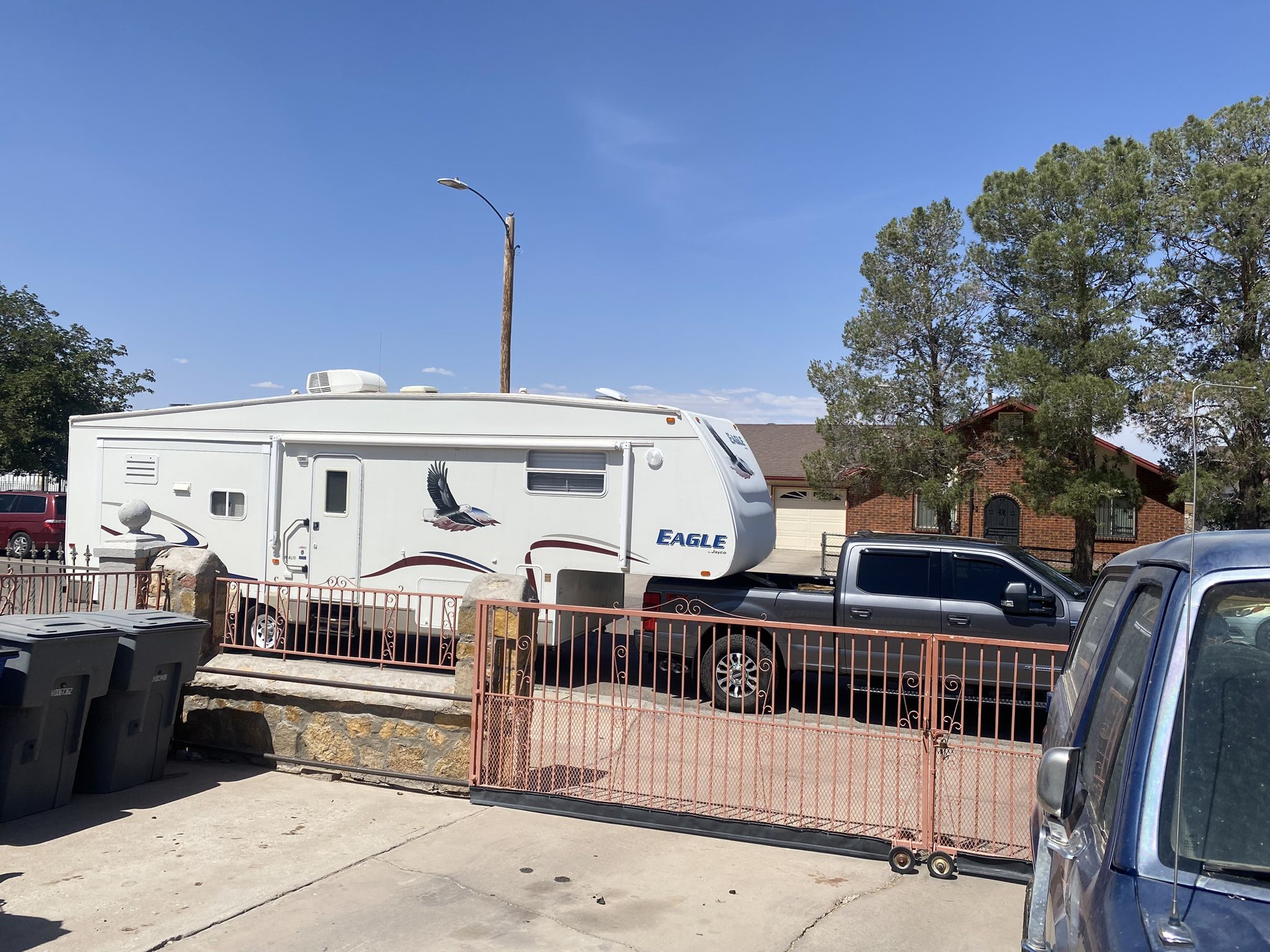 2005 Jayco 5th wheel