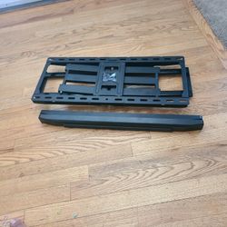 TV MOUNT Full Motion for Flat Screen Tvs Swivel.