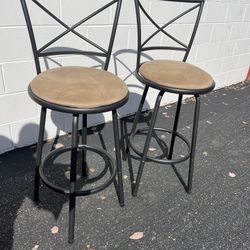 two chiars good condition 