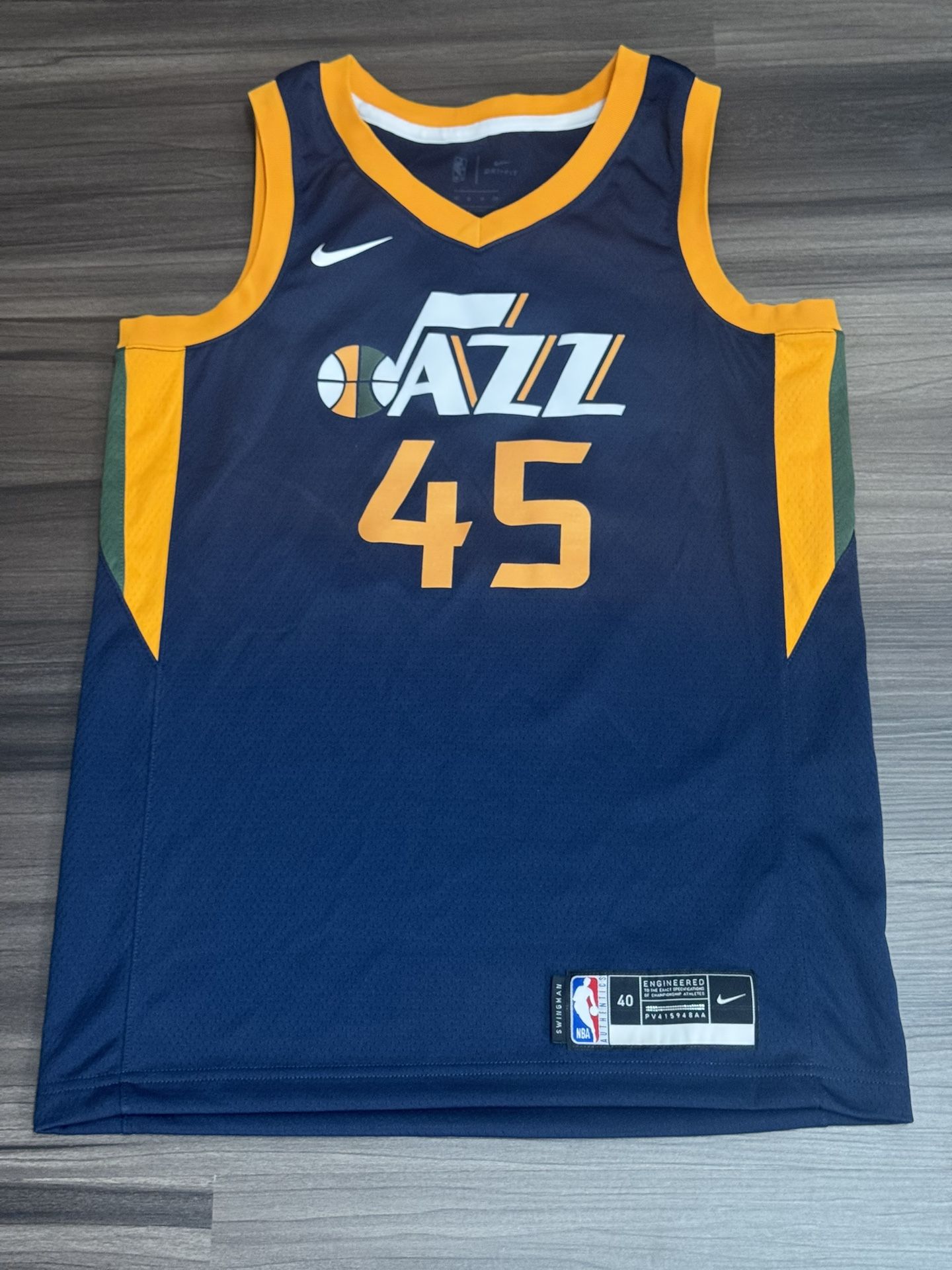 Nike Utah Jazz Donovan Mitchell #45 Dri-Fit Swingman Jersey Men’s 40 Small