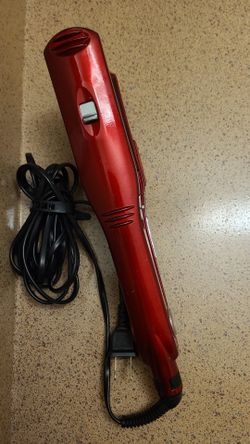 Conair top red straightener
