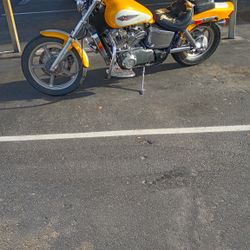 96 1100 Honda Shadow 