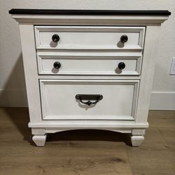 Night Stand/end Table 