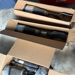2013 Grand Cherokee Air shocks 