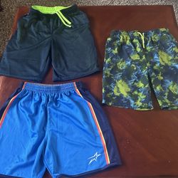 🗣 Athletic Wear Shorts and Spyder swim suit LOT Size 14/16 (L) Youth Kids