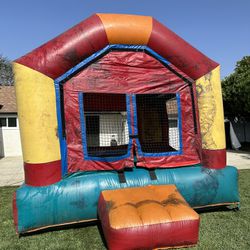 Bounce House - Jumper With Blower 