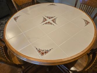 Round Oak Dining Table with Tile Top