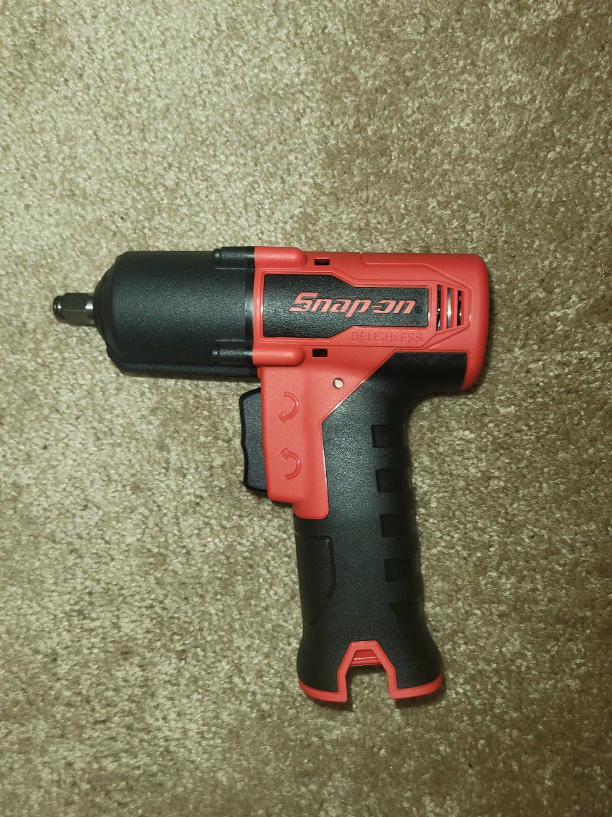 Snap On 14.4 V Micro Lithium Impact Wrench 3/8 Drive