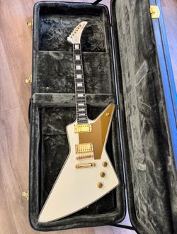 Epiphone Lzzy Hale Explorer Electric Guitar
