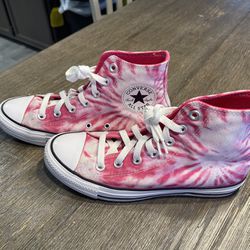 Pink Converse 