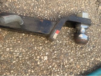 Trailer hitch w/ 2”Ball