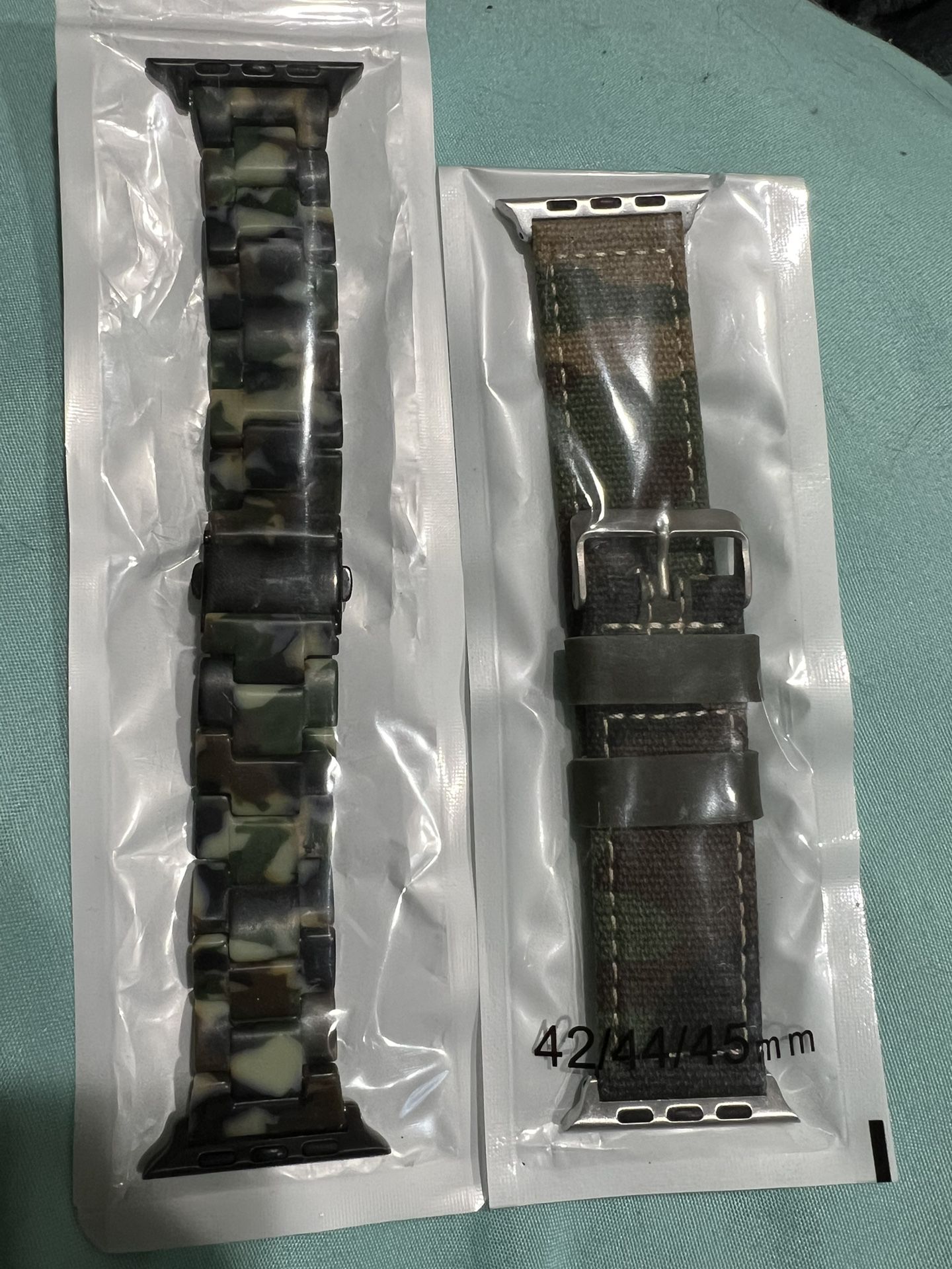 Camouflage Apple Watch Bands (45 mm)