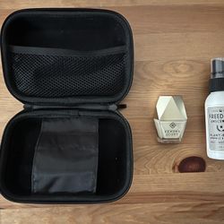 Free Kandra Scott Nail Lacquer / Travel Pouch / Wrinkle Releaser(Pick Up Only)