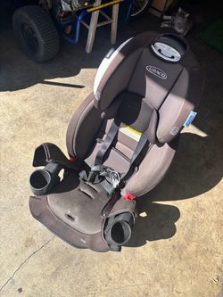 Car seat 💺