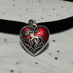 Enamel Blood Red Heart Gothic Punk Steampunk Choker Velvet Necklace