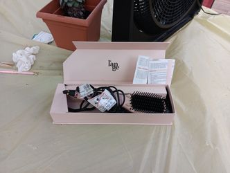 Lang'e Ceramic Straightening Brush 