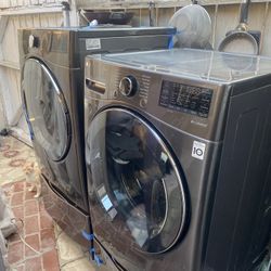 LG Washer And Dryer 