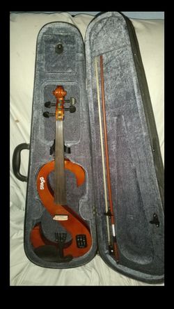 Stagg electric violin