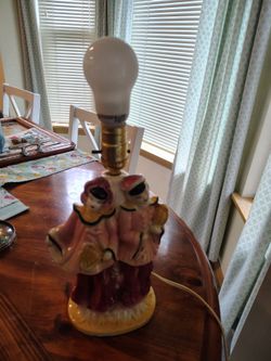 Vintage Asian Style Table Lamp