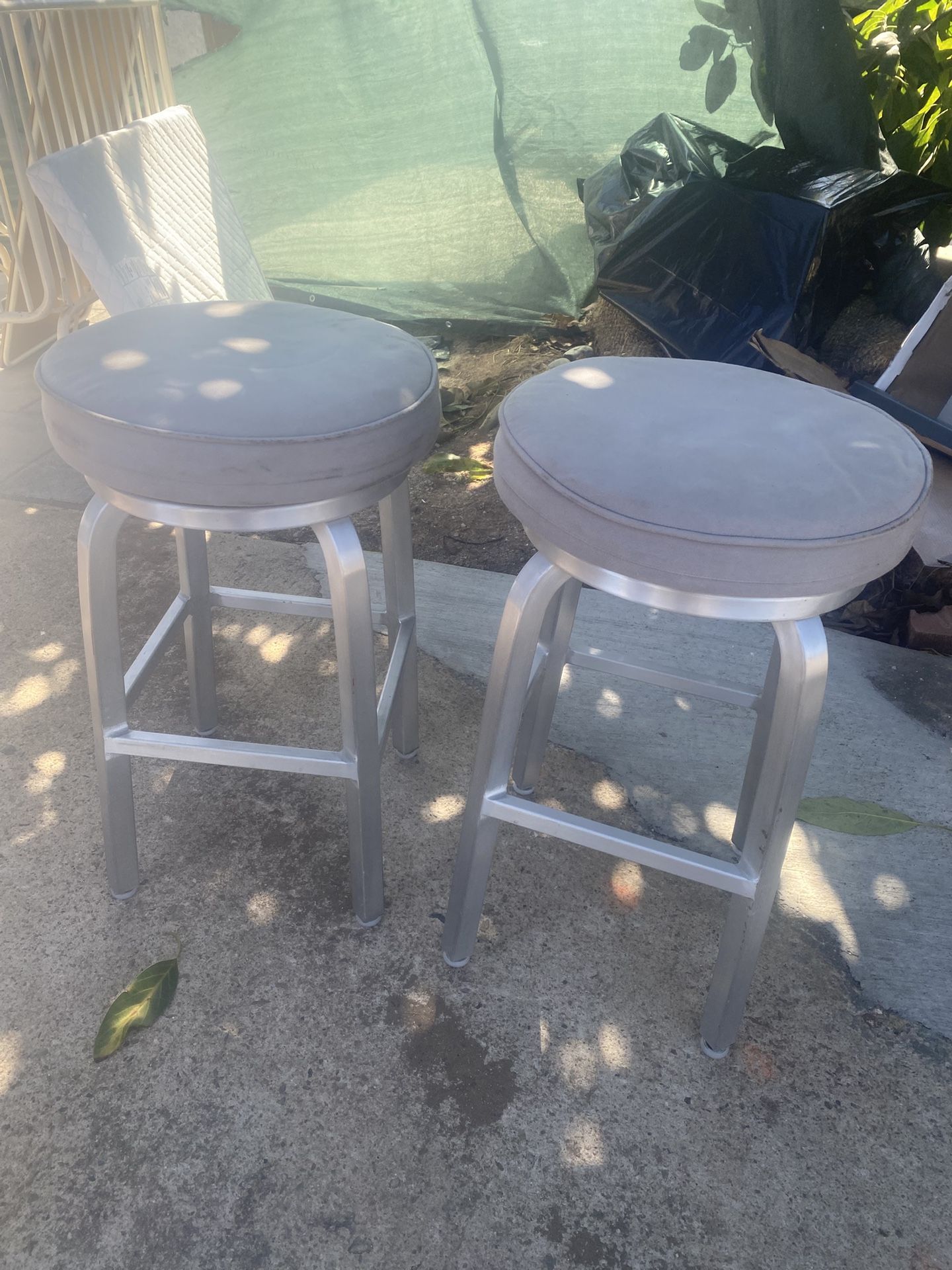 Bar Stools 