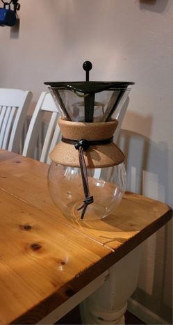 Bodum 34 Ounce (8 Cup) Pour Over Coffee Maker.