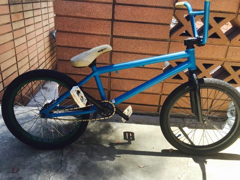 Solo premium bmx bike